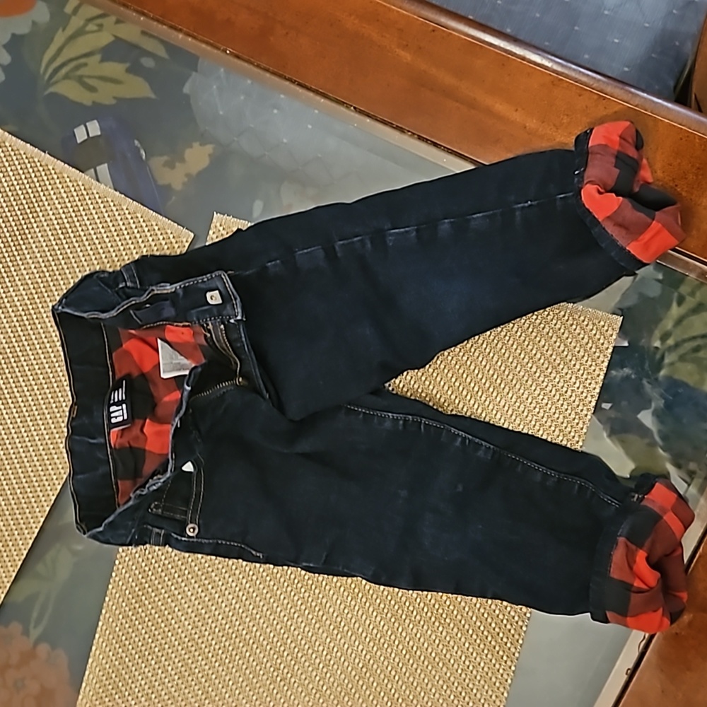Gap set with matching button up shirt